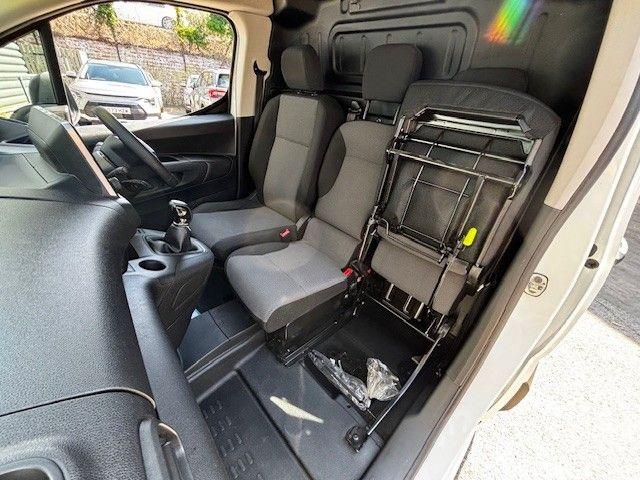 Peugeot Partner image 15